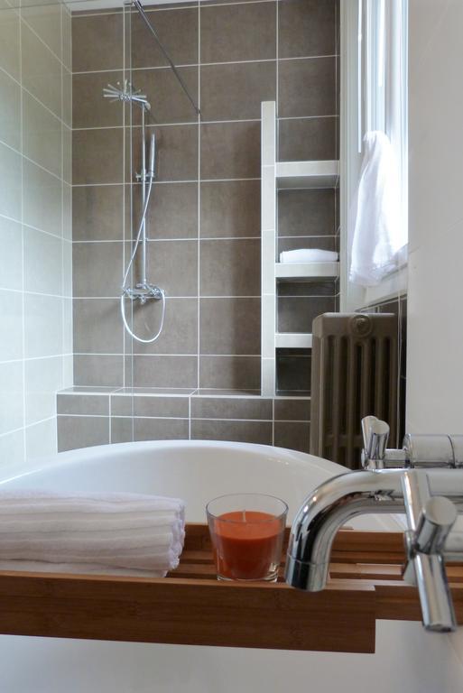 La Maison De Roussille Bed and Breakfast Francheville  Δωμάτιο φωτογραφία