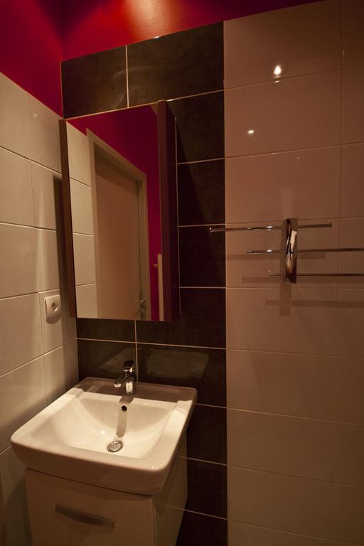 La Maison De Roussille Bed and Breakfast Francheville  Δωμάτιο φωτογραφία